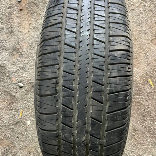 275/65R17 DUNLOP AND BRIDGESTONE USED TYRES